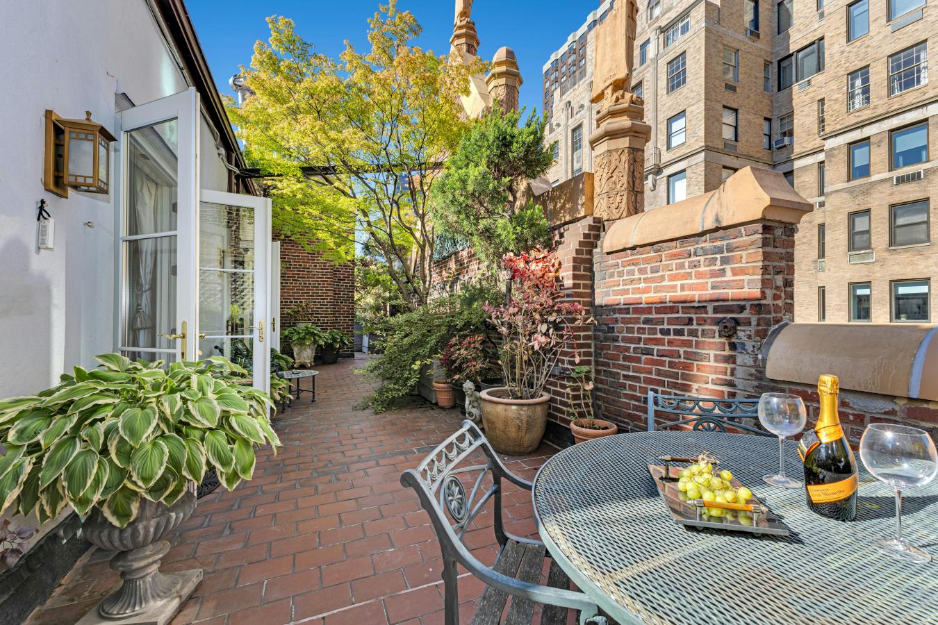 New York, New York, 10022, United States, 3 Bedrooms Bedrooms, ,5 BathroomsBathrooms,Residential,For Sale,1969821 New York, New York, 10022, United States, 3 Bedrooms Bedrooms, ,5 BathroomsBathrooms,Residential,For Sale,1969821