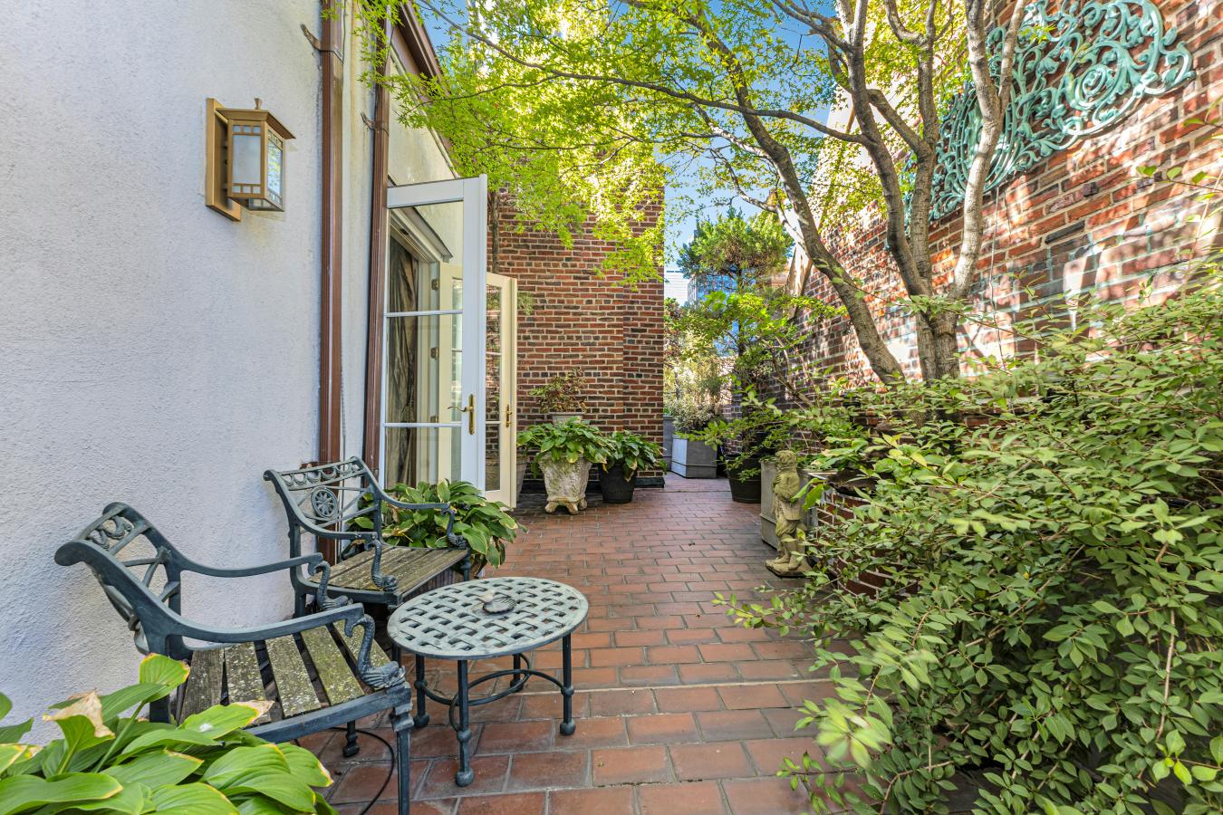 New York, New York, 10022, United States, 3 Bedrooms Bedrooms, ,5 BathroomsBathrooms,Residential,For Sale,1969821