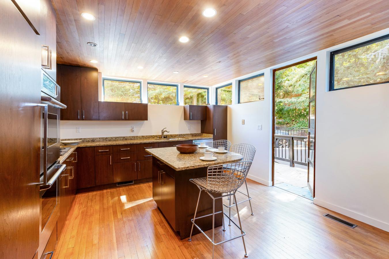 Estate Area, New York, 10471, United States, 5 Bedrooms Bedrooms, ,4 BathroomsBathrooms,Residential,For Sale,1969816