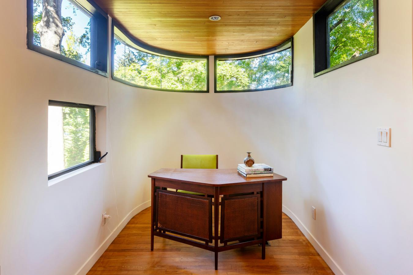 Estate Area, New York, 10471, United States, 5 Bedrooms Bedrooms, ,4 BathroomsBathrooms,Residential,For Sale,1969816