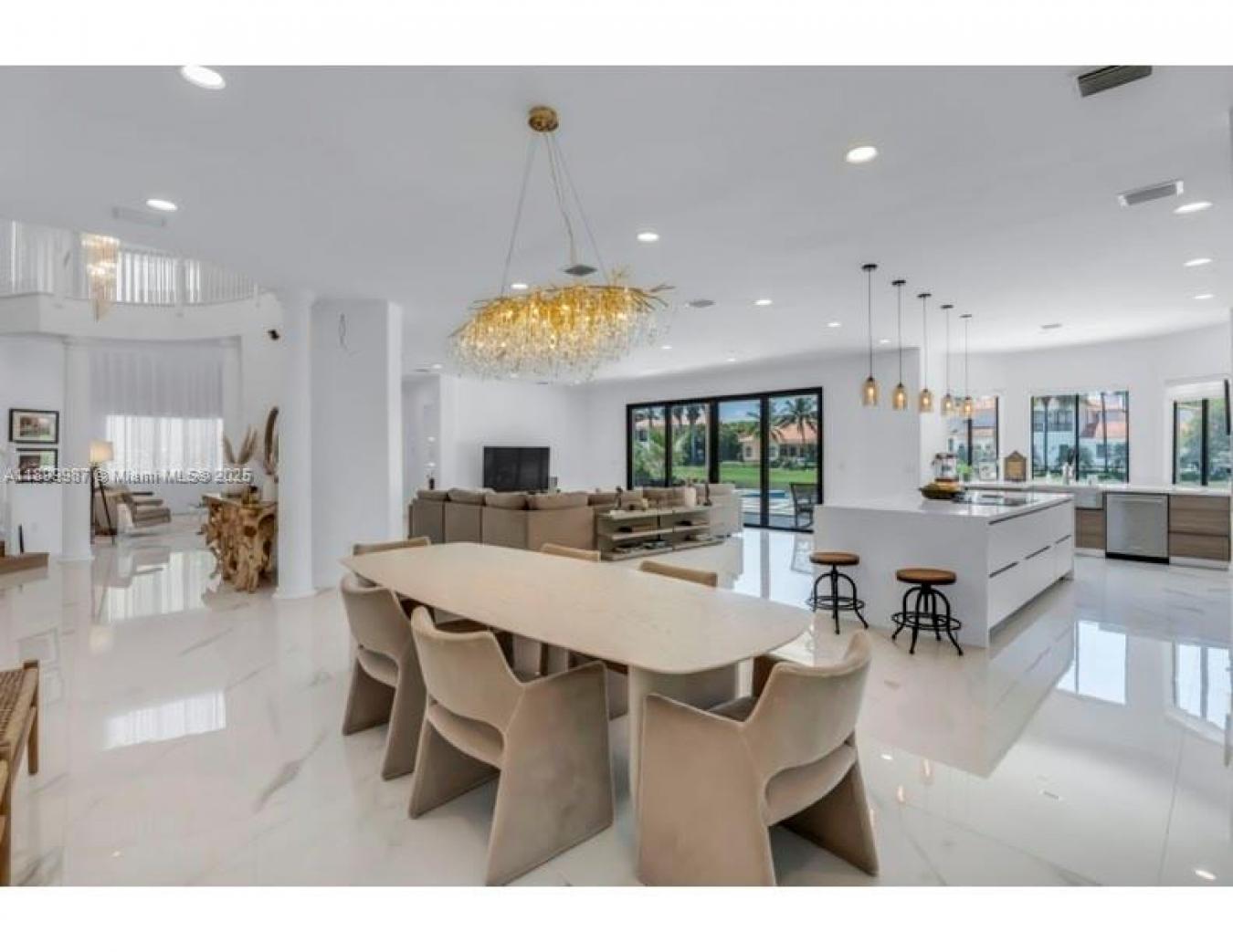 Cutler Bay, Florida, 33157, United States, 5 Bedrooms Bedrooms, ,4 BathroomsBathrooms,Residential,For Sale,1969813