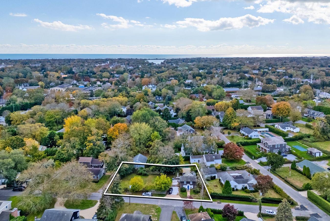 Village of Southampton, New York, 11968, United States, 3 Bedrooms Bedrooms, ,1 BathroomBathrooms,Residential,For Sale,1969812