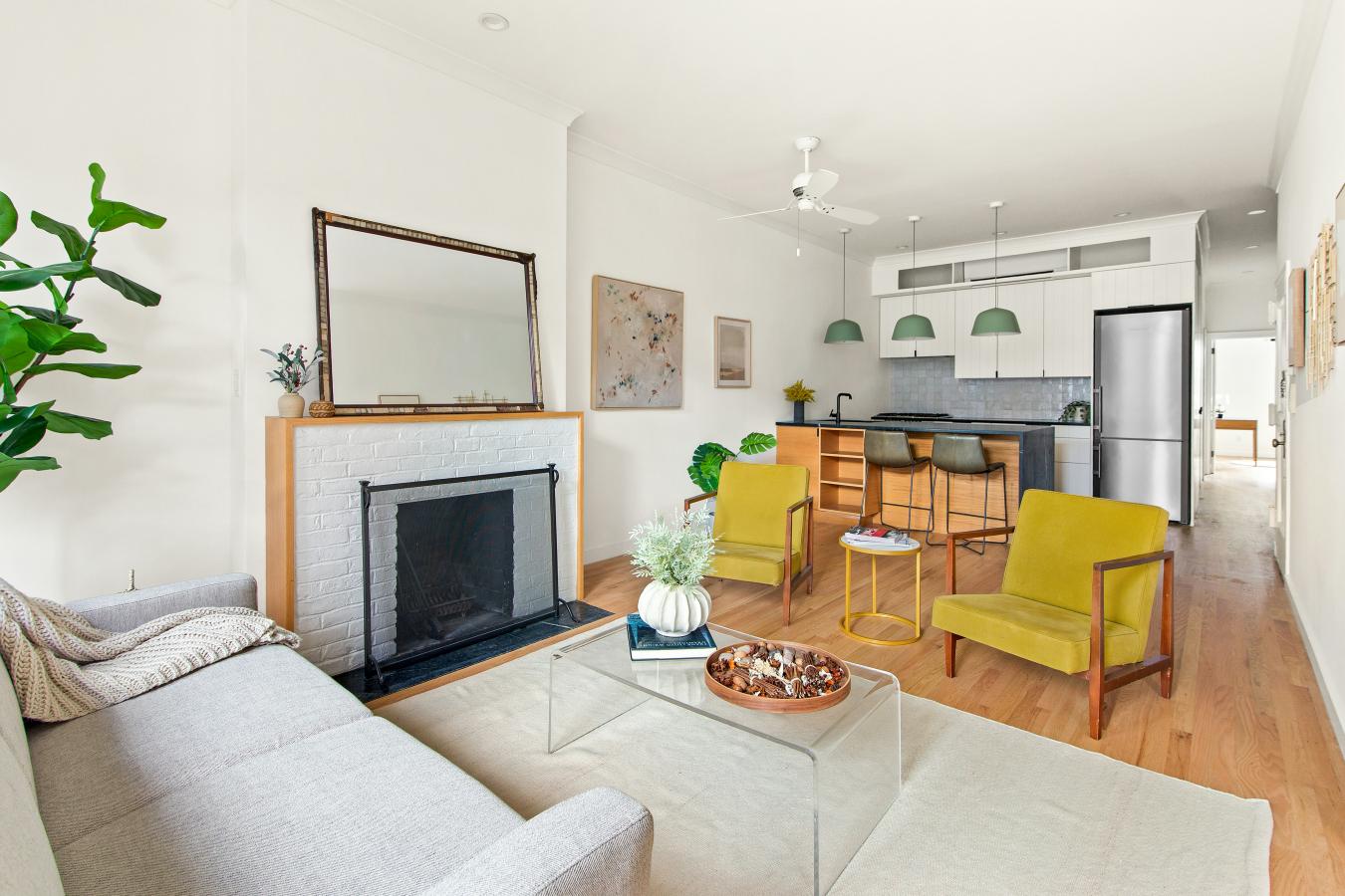 Park Slope, New York, 11217, United States, 2 Bedrooms Bedrooms, ,2 BathroomsBathrooms,Residential,For Sale,1969810