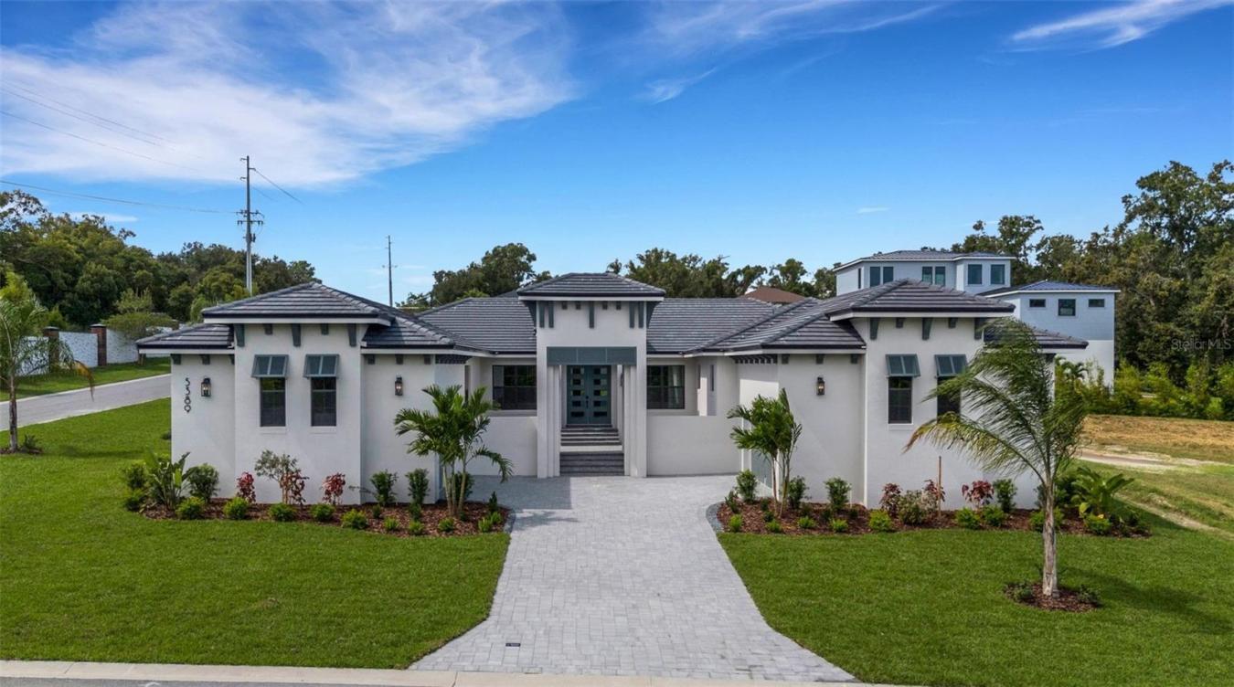 LAKELAND, Polk, 33812, United States, 4 Bedrooms Bedrooms, ,3 BathroomsBathrooms,Residential,For Sale,1969962