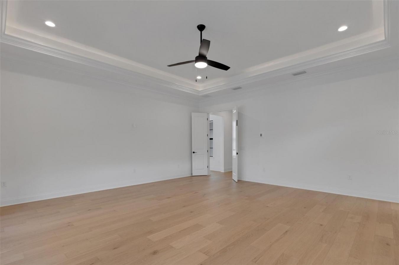 LAKELAND, Polk, 33812, United States, 4 Bedrooms Bedrooms, ,3 BathroomsBathrooms,Residential,For Sale,1969962