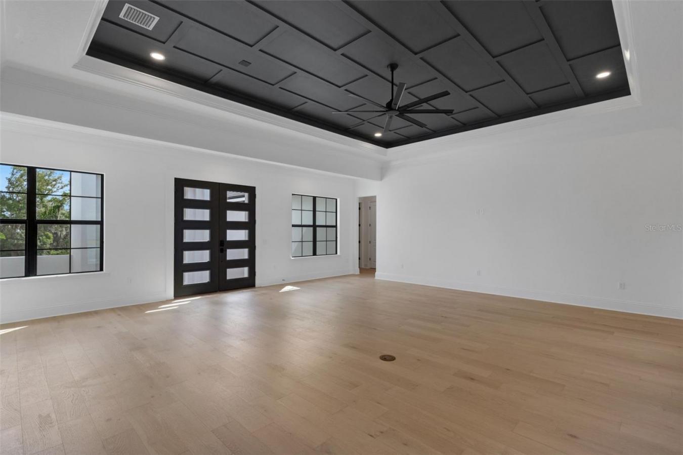 LAKELAND, Polk, 33812, United States, 4 Bedrooms Bedrooms, ,3 BathroomsBathrooms,Residential,For Sale,1969962