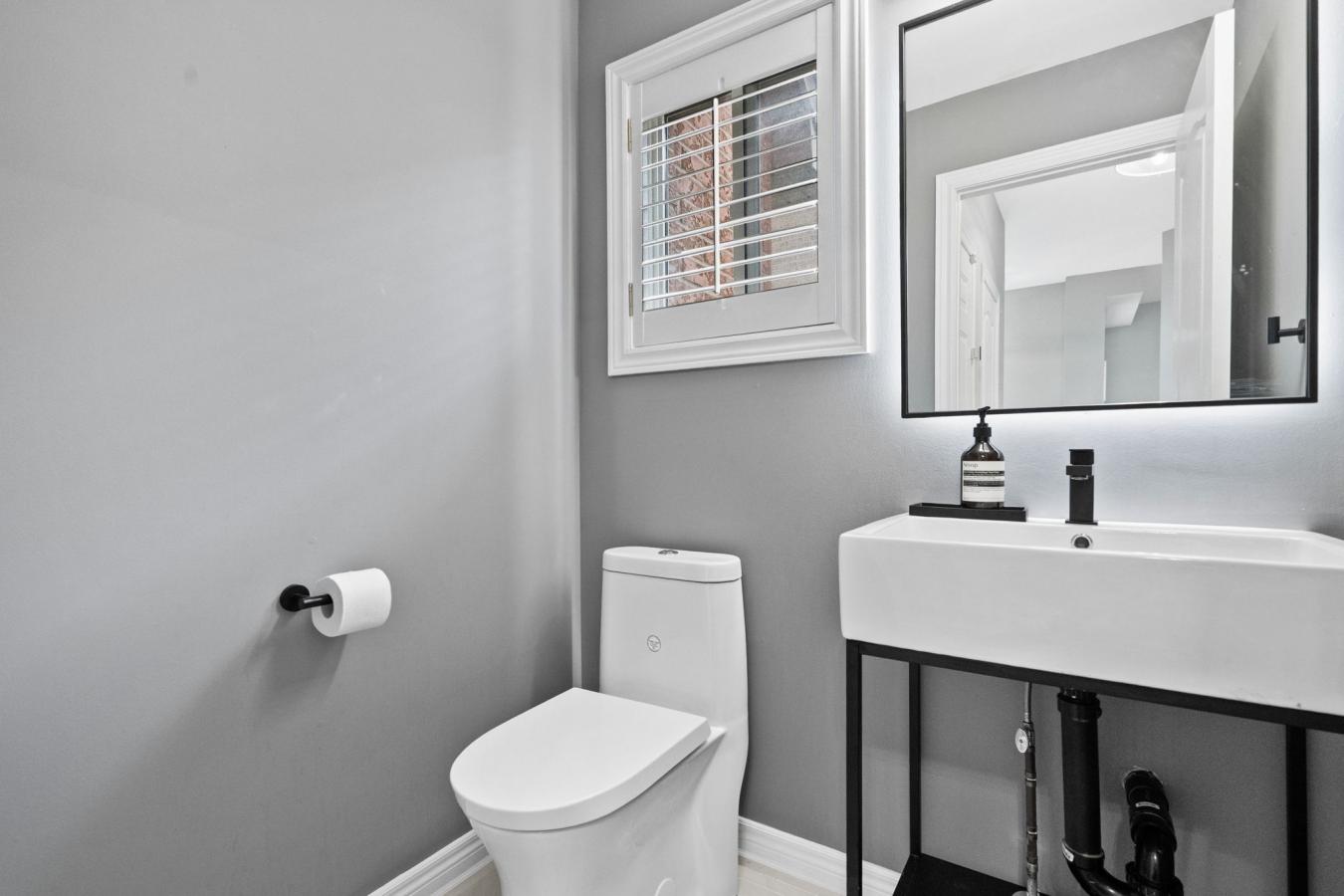 Toronto, ON, M1W4A1, Canada, 4 Bedrooms Bedrooms, ,4 BathroomsBathrooms,Residential,For Sale,1969960