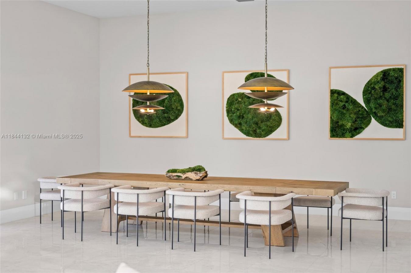 Weston, Florida, 33332, United States, 7 Bedrooms Bedrooms, ,8 BathroomsBathrooms,Residential,For Sale,1969958