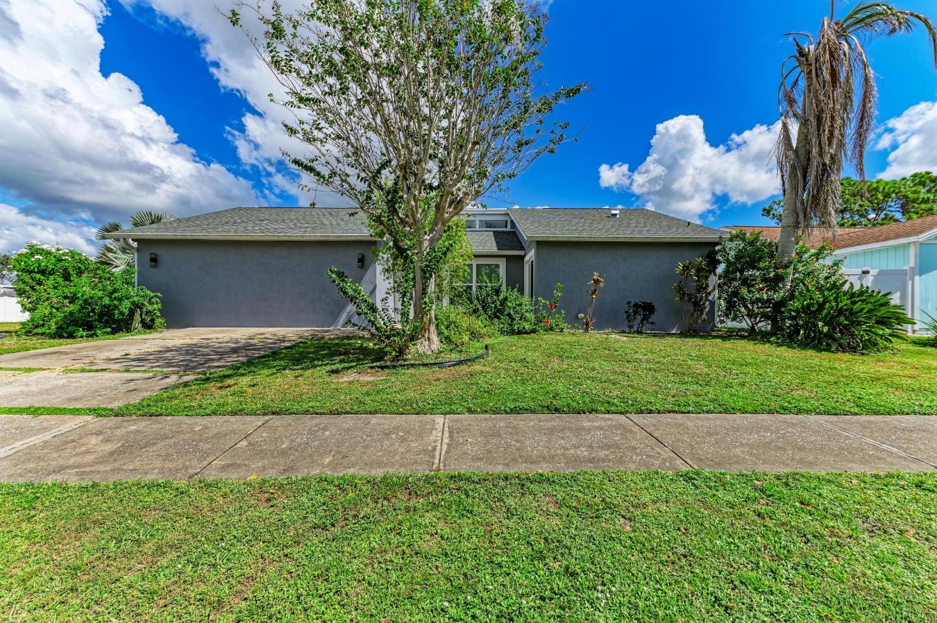 Sarasota, Sarasota, 34241, United States, 3 Bedrooms Bedrooms, ,2 BathroomsBathrooms,Residential,For Sale,1971166