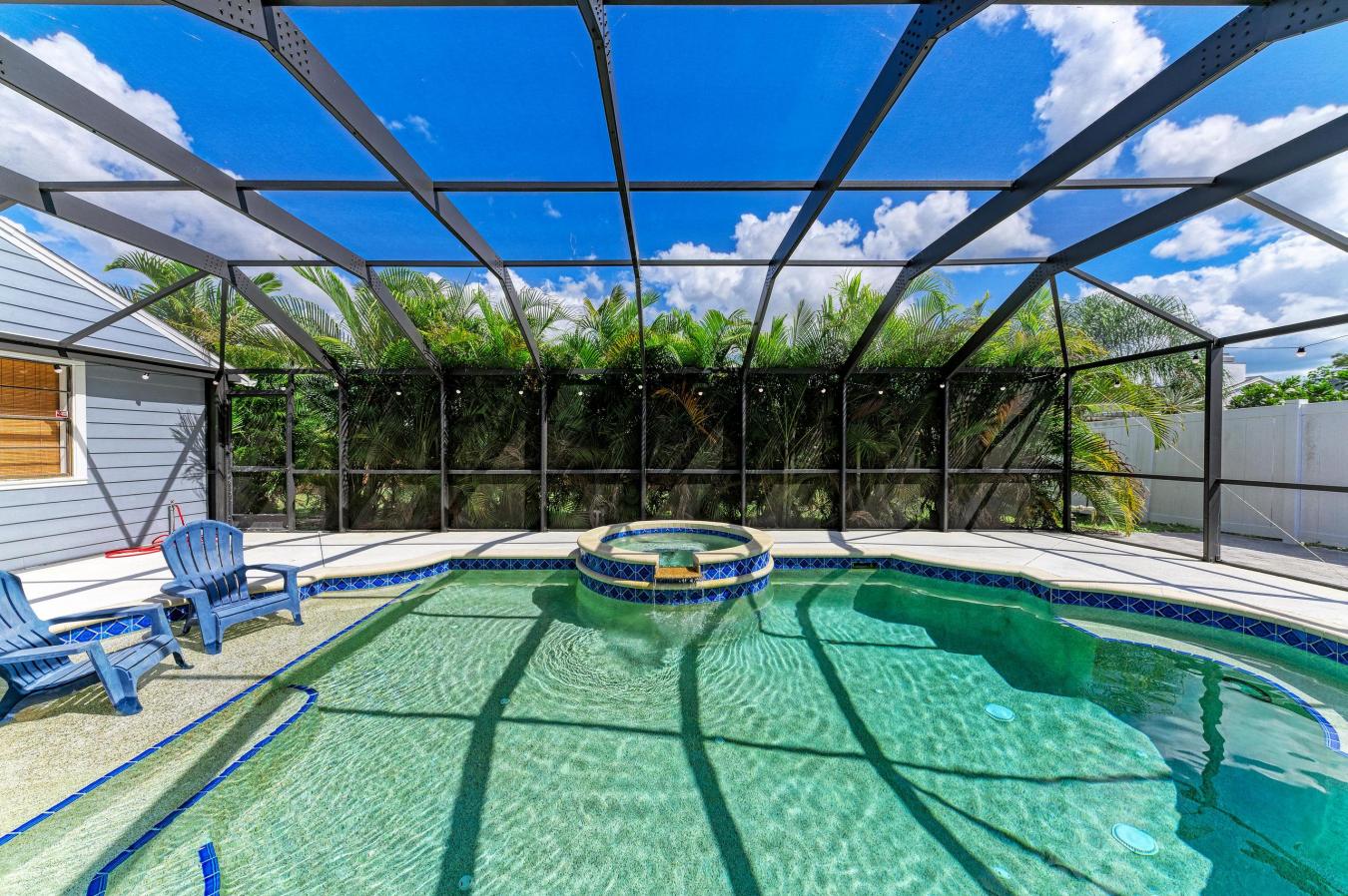 Sarasota, Sarasota, 34241, United States, 3 Bedrooms Bedrooms, ,2 BathroomsBathrooms,Residential,For Sale,1971166