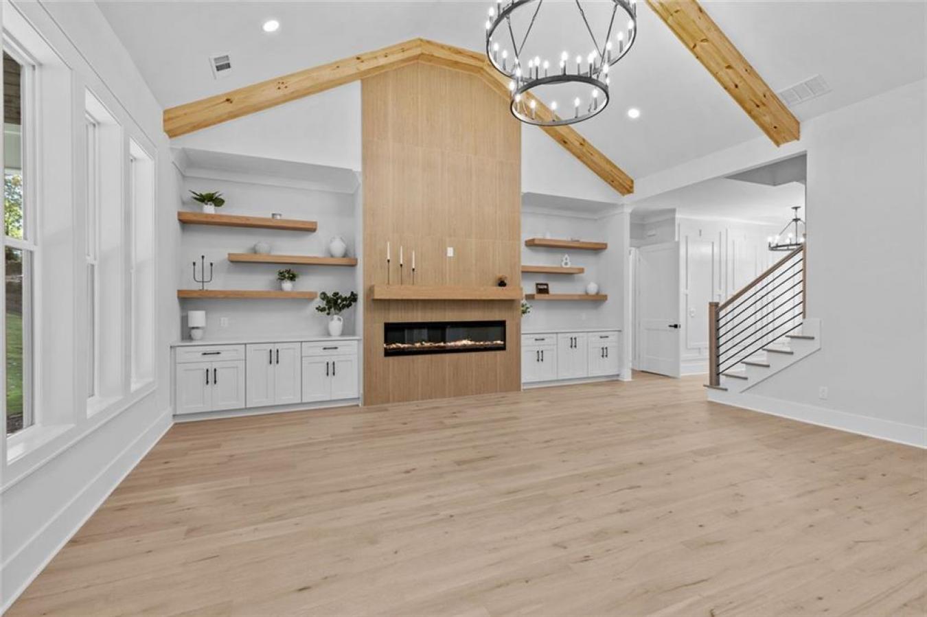 Winder, Barrow - GA, 30680, United States, 5 Bedrooms Bedrooms, ,4 BathroomsBathrooms,Residential,For Sale,1971165