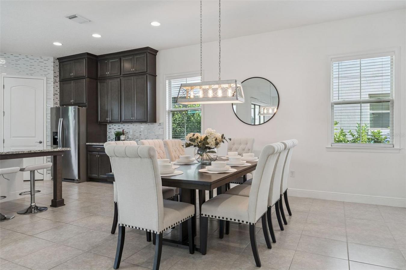 ORLANDO, Orange, 32832, United States, 5 Bedrooms Bedrooms, ,4 BathroomsBathrooms,Residential,For Sale,1971163