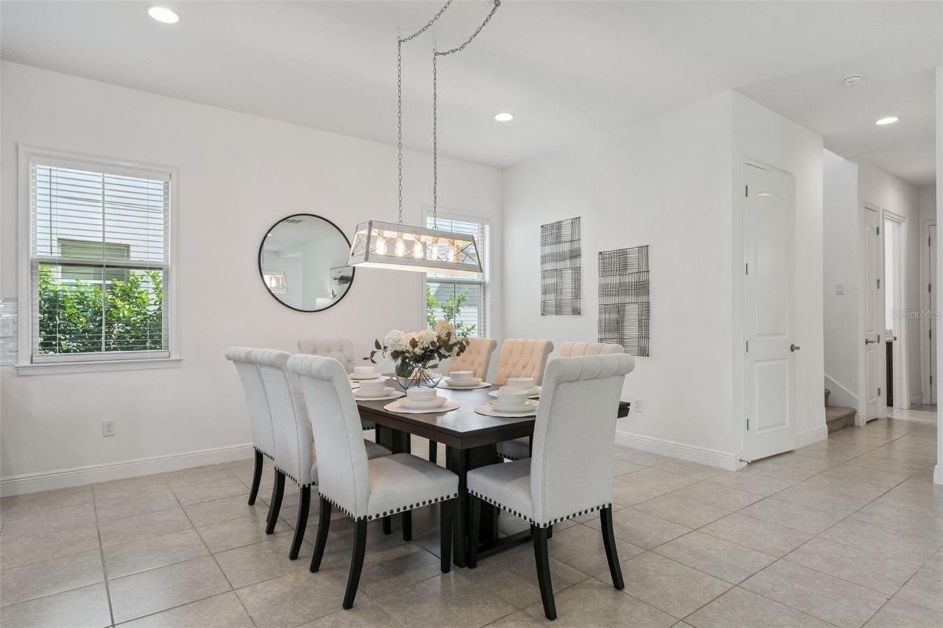 ORLANDO, Orange, 32832, United States, 5 Bedrooms Bedrooms, ,4 BathroomsBathrooms,Residential,For Sale,1971163