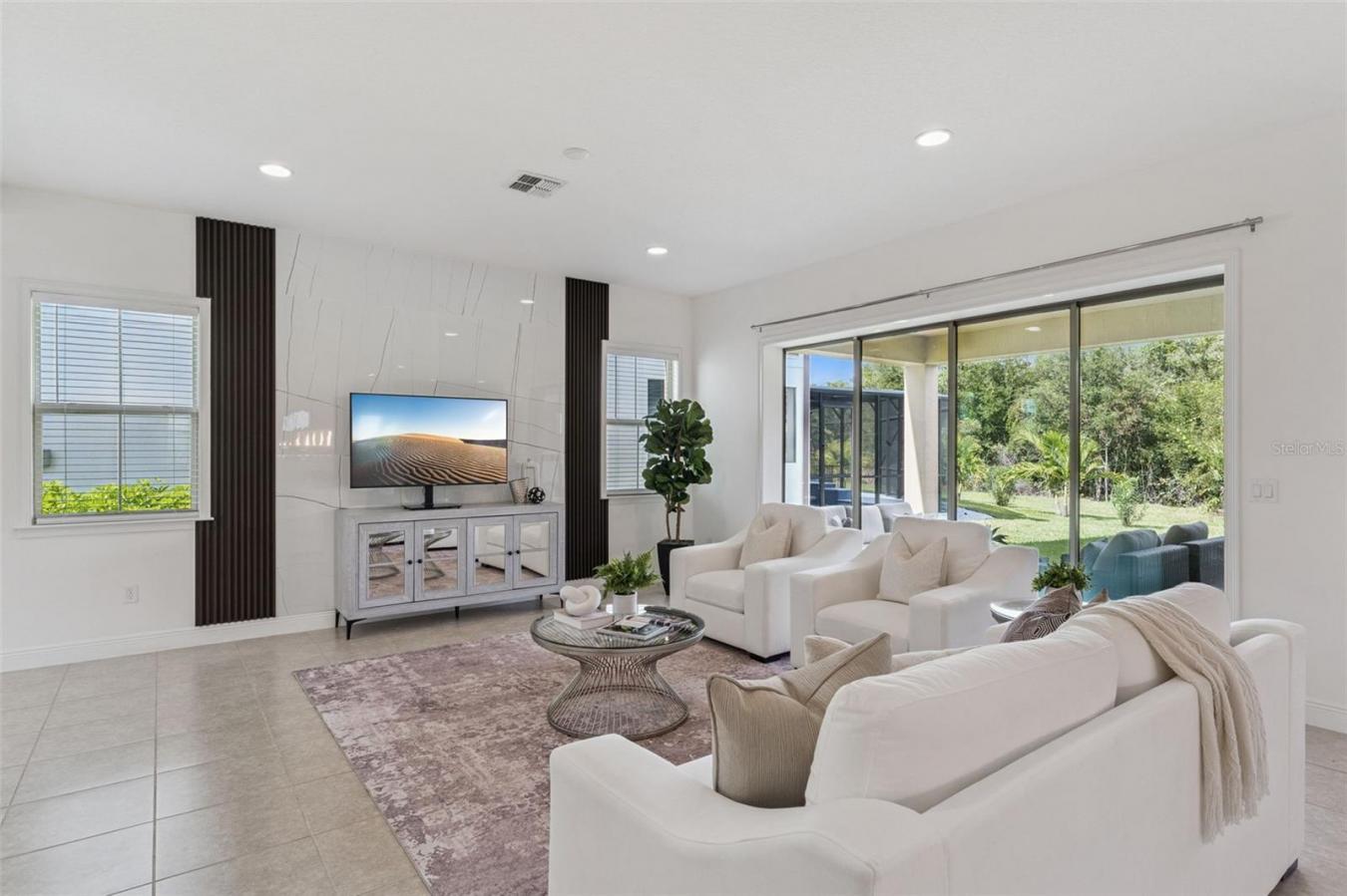 ORLANDO, Orange, 32832, United States, 5 Bedrooms Bedrooms, ,4 BathroomsBathrooms,Residential,For Sale,1971163