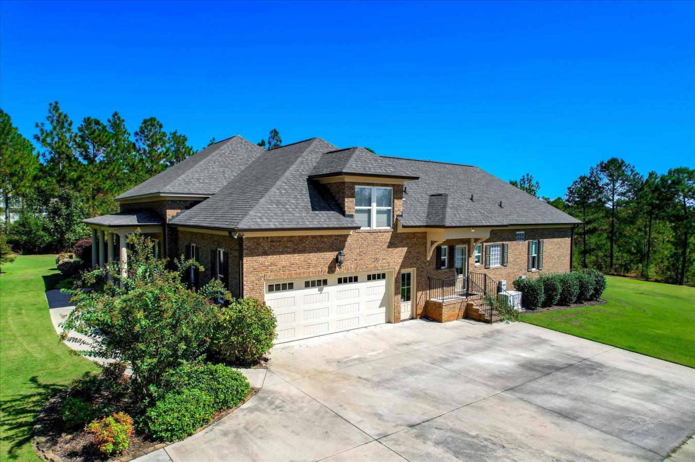 Aiken, Aiken, 29803, United States, 4 Bedrooms Bedrooms, ,3 BathroomsBathrooms,Residential,For Sale,1971160