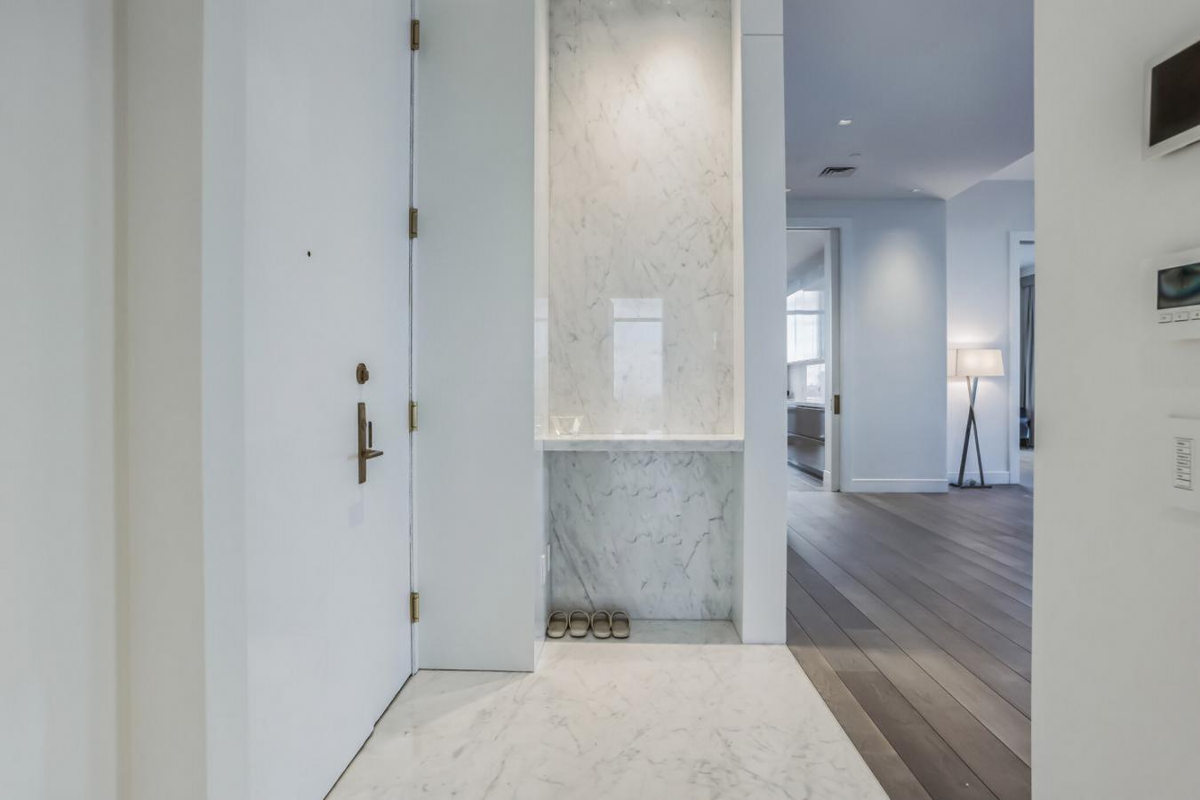 New York, New York, 10017, United States, 4 Bedrooms Bedrooms, ,5 BathroomsBathrooms,Residential,For Sale,1969957