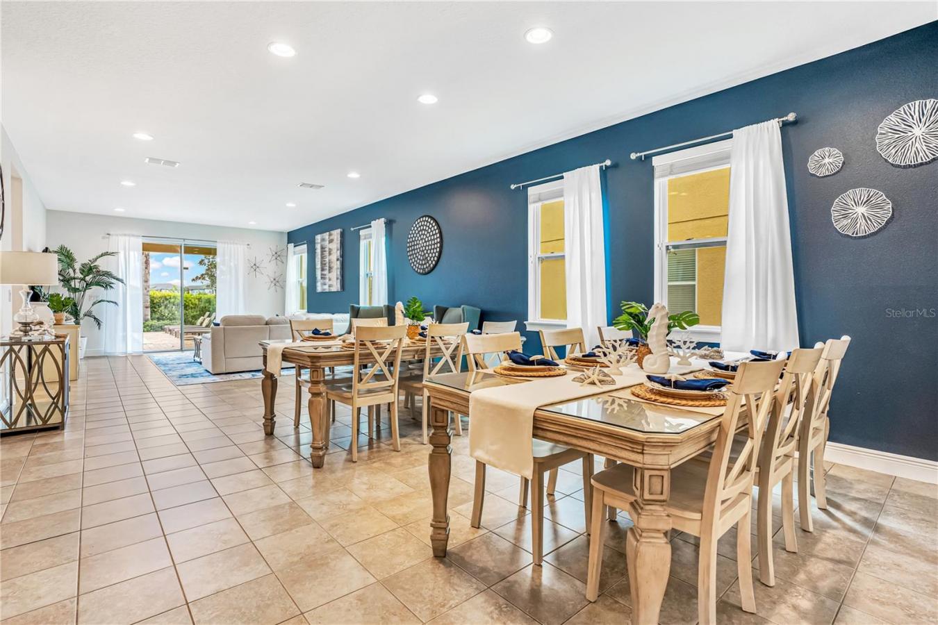 KISSIMMEE, Osceola, 34747, United States, 10 Bedrooms Bedrooms, ,6 BathroomsBathrooms,Residential,For Sale,1971159