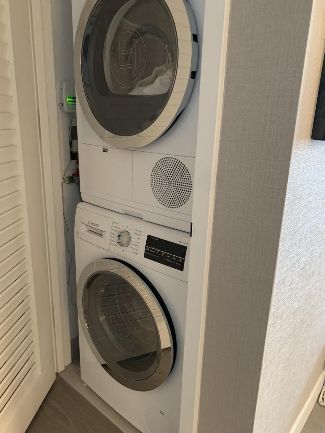 New York, New York, 10002, United States, 1 Bedroom Bedrooms, ,1 BathroomBathrooms,Residential,For Sale,1969956