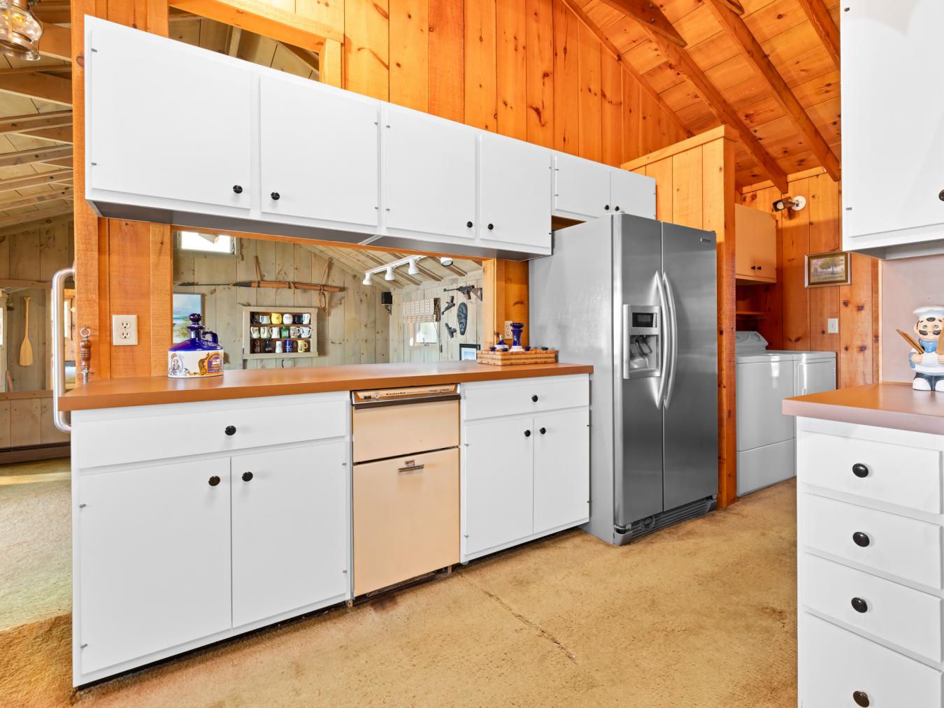 Barrington, Bristol, 02806, United States, 1 Bedroom Bedrooms, ,1 BathroomBathrooms,Residential,For Sale,1969955