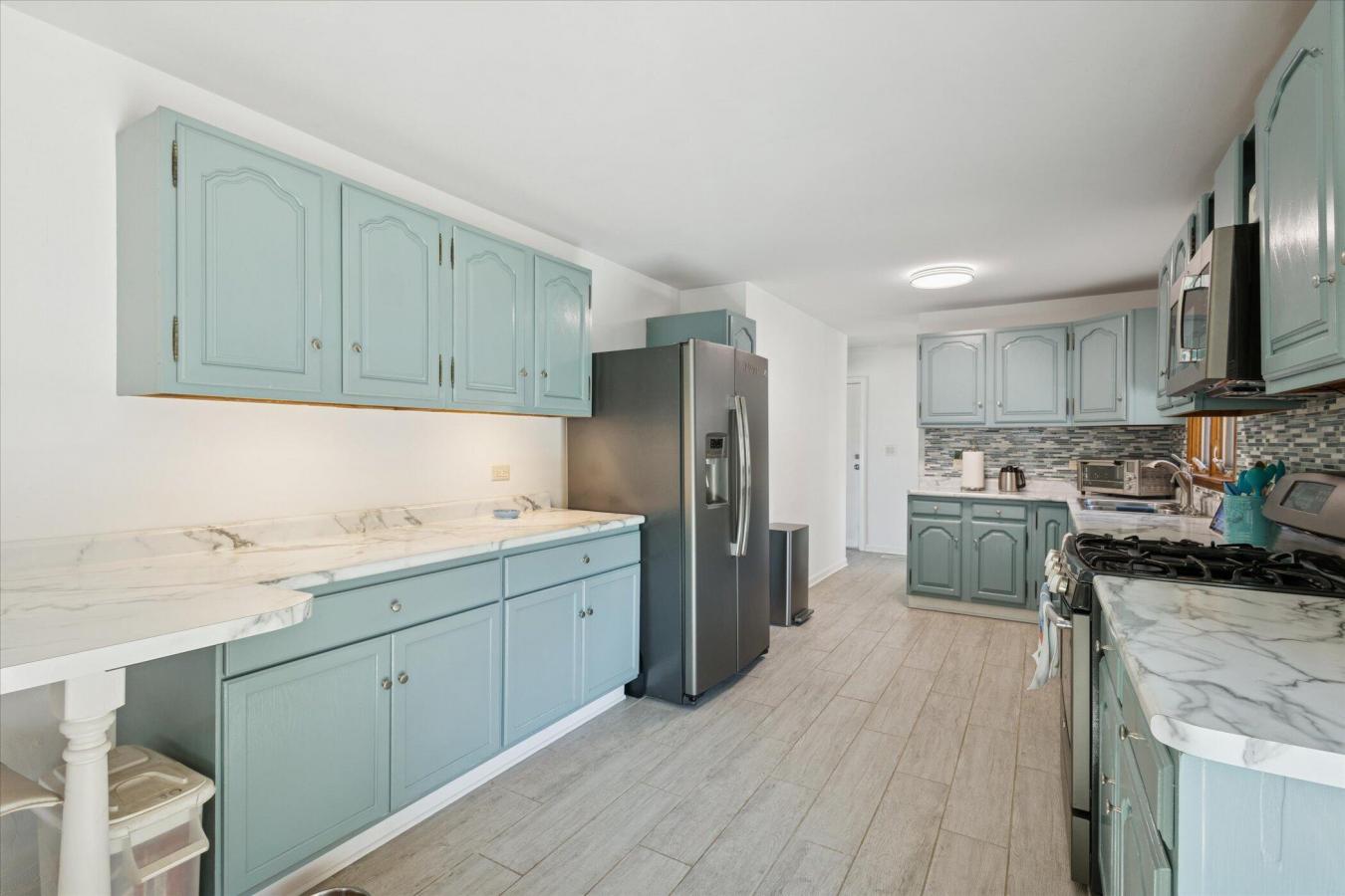 New Buffalo, Berrien, 49117, United States, 4 Bedrooms Bedrooms, ,2 BathroomsBathrooms,Residential,For Sale,1971156