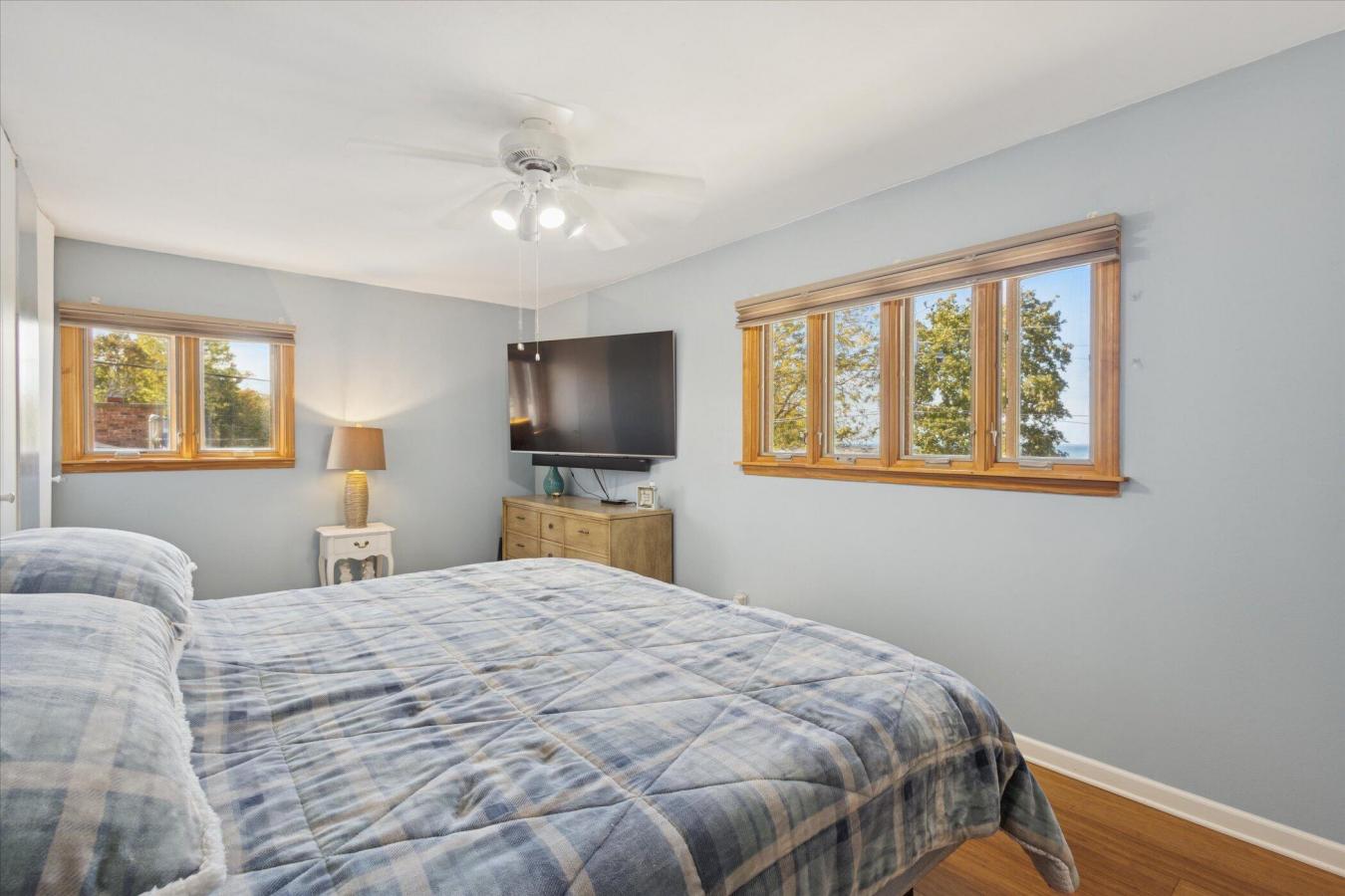 New Buffalo, Berrien, 49117, United States, 4 Bedrooms Bedrooms, ,2 BathroomsBathrooms,Residential,For Sale,1971156