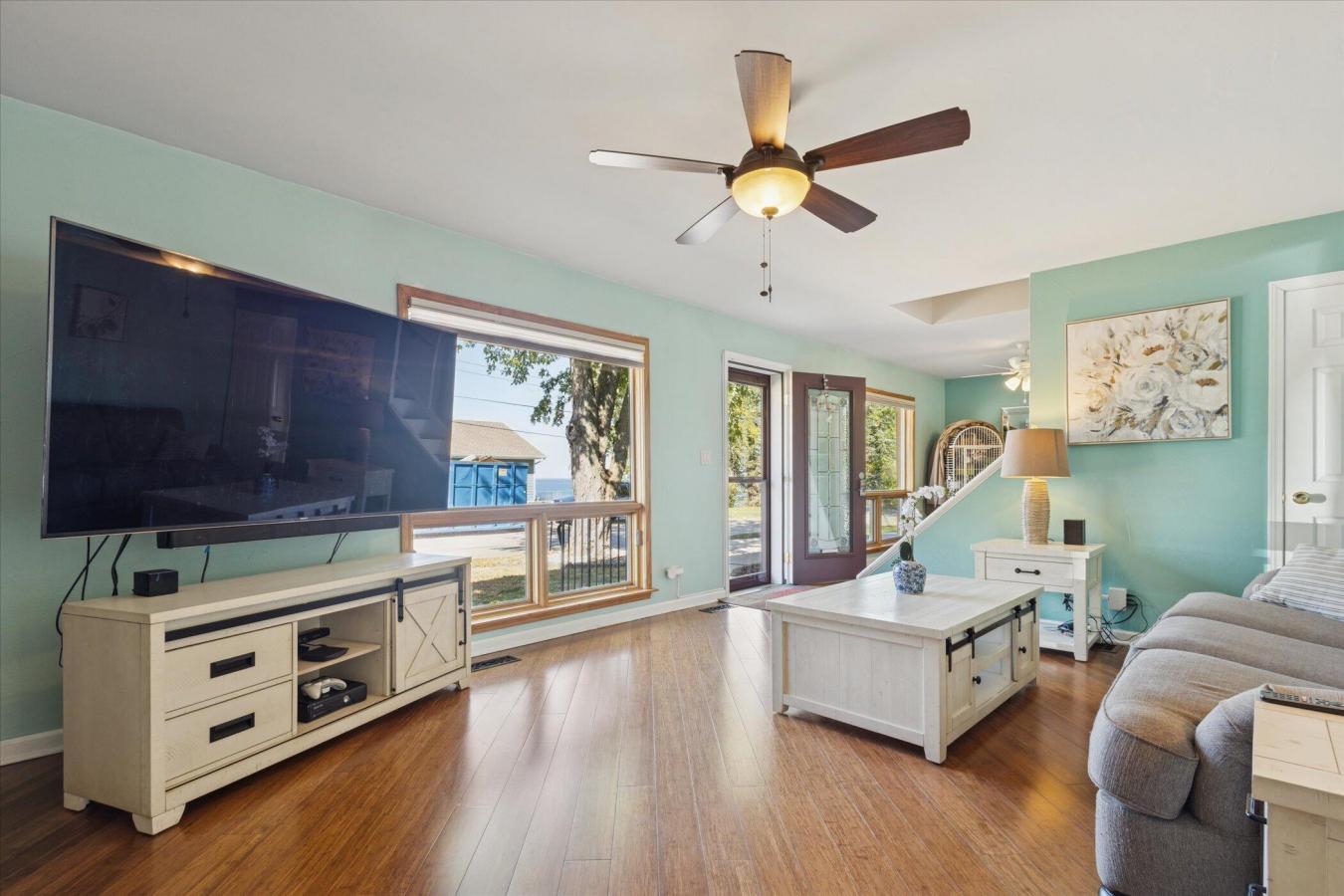 New Buffalo, Berrien, 49117, United States, 4 Bedrooms Bedrooms, ,2 BathroomsBathrooms,Residential,For Sale,1971156