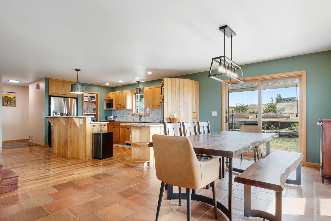 Gillette, Campbell, 82716, United States, 4 Bedrooms Bedrooms, ,2 BathroomsBathrooms,Residential,For Sale,1971153