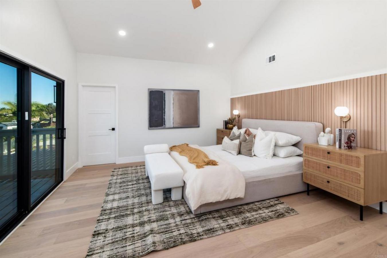 Carlsbad, San Diego, 92009, United States, 4 Bedrooms Bedrooms, ,4 BathroomsBathrooms,Residential,For Sale,1985817