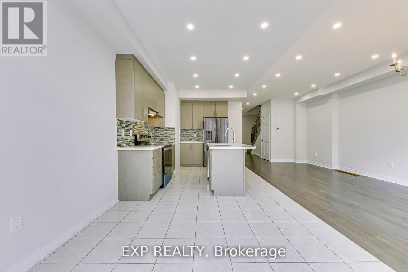 Oakville (GO Glenorchy), ON, L6H0Y2, Canada, ,Residential,For Sale,1971155