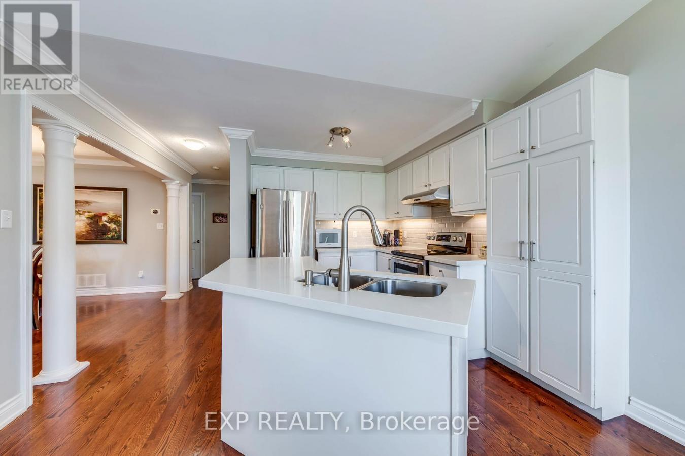 Mississauga (Lisgar), ON, L5N7H9, Canada, 3 Bedrooms Bedrooms, ,4 BathroomsBathrooms,Residential,For Sale,1971154