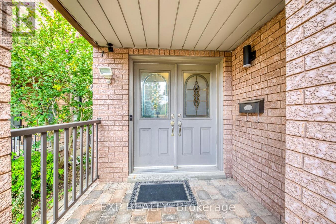 Mississauga (Lisgar), ON, L5N7H9, Canada, 3 Bedrooms Bedrooms, ,4 BathroomsBathrooms,Residential,For Sale,1971154