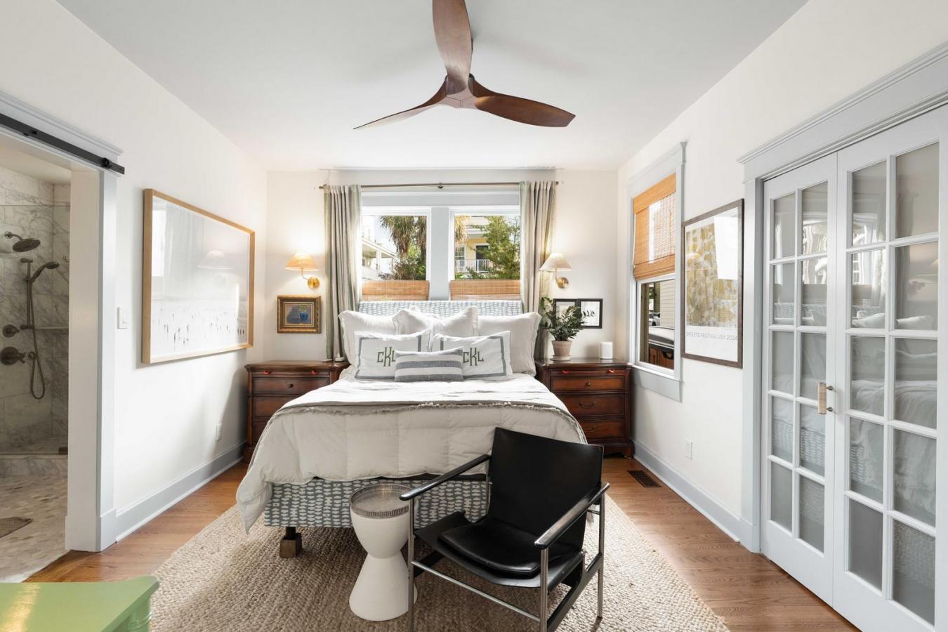 Charleston, Charleston, 29403, United States, 2 Bedrooms Bedrooms, ,2 BathroomsBathrooms,Residential,For Sale,1971152