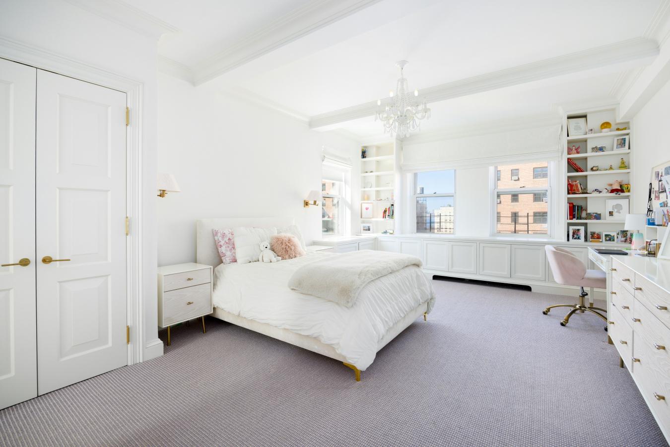 New York, New York, 10023, United States, 5 Bedrooms Bedrooms, ,5 BathroomsBathrooms,Residential,For Sale,1971149