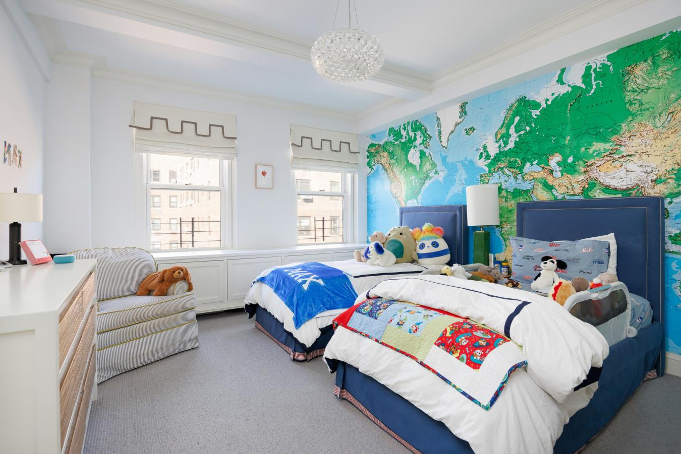 New York, New York, 10023, United States, 5 Bedrooms Bedrooms, ,5 BathroomsBathrooms,Residential,For Sale,1971149