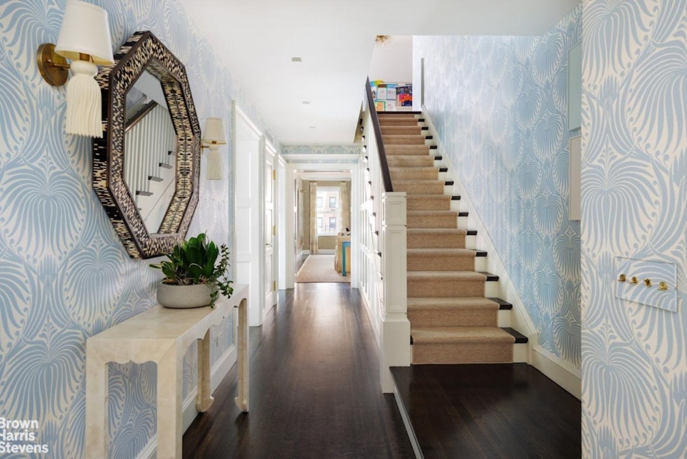 New York, New York, 10023, United States, 5 Bedrooms Bedrooms, ,5 BathroomsBathrooms,Residential,For Sale,1971149