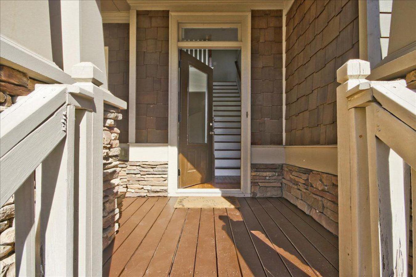 Dallas, Paulding - GA, 30132, United States, 6 Bedrooms Bedrooms, ,3 BathroomsBathrooms,Residential,For Sale,1971137