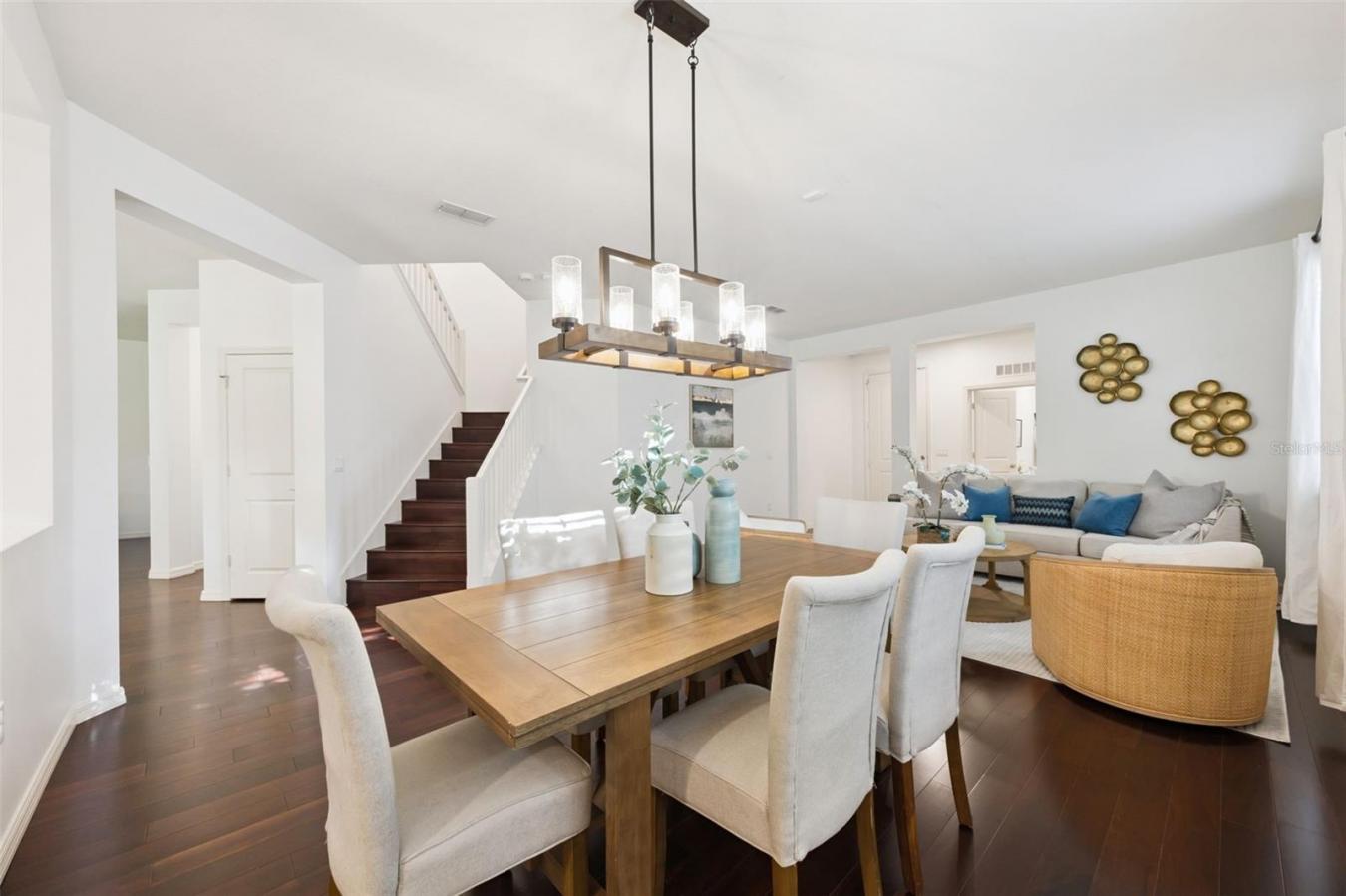 WINDERMERE, Orange, 34786, United States, 3 Bedrooms Bedrooms, ,2 BathroomsBathrooms,Residential,For Sale,1972057