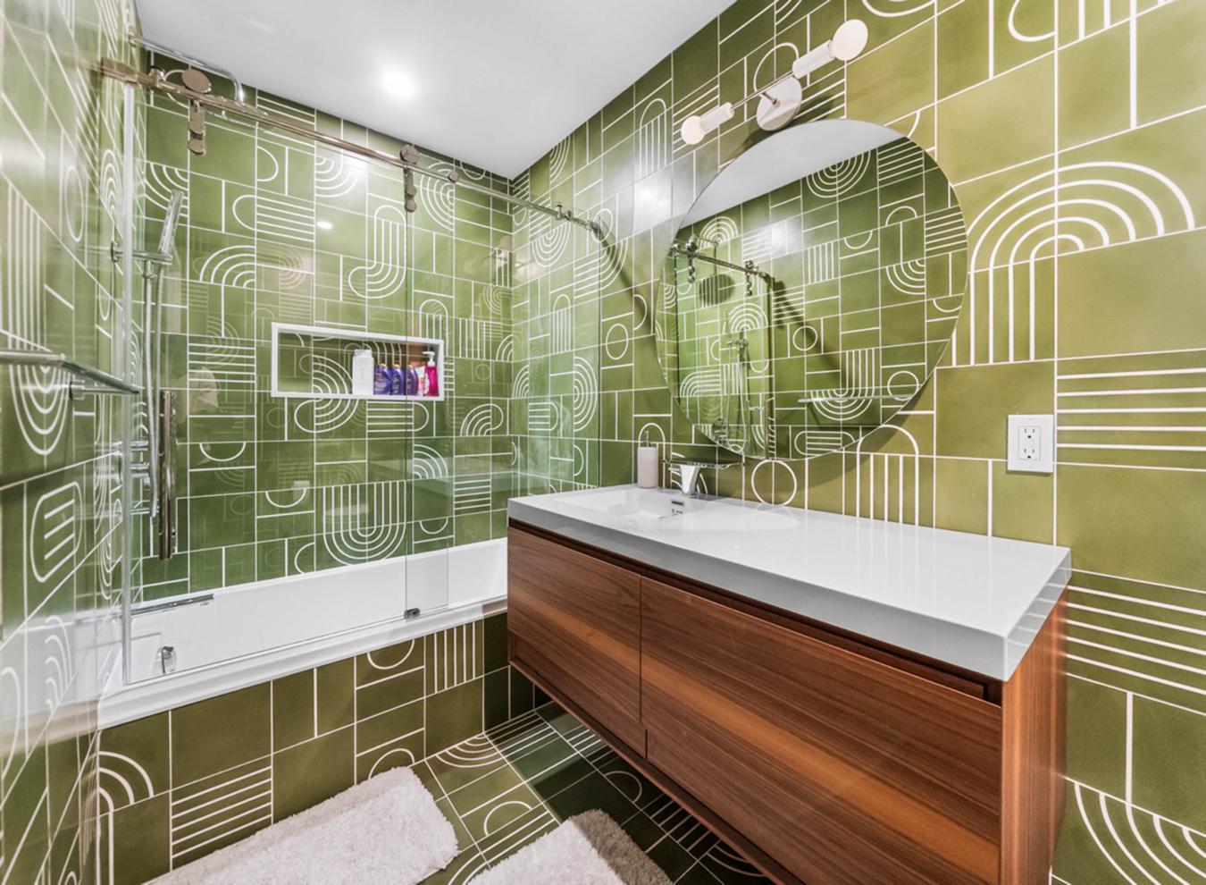 Caledon, ON, L7K 1Z7, Canada, 4 Bedrooms Bedrooms, ,6 BathroomsBathrooms,Residential,For Sale,1971146