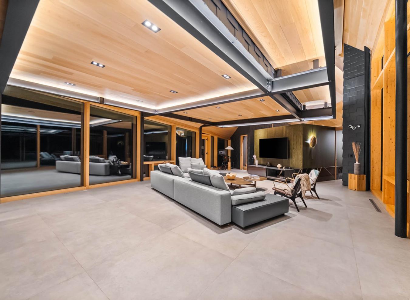 Caledon, ON, L7K 1Z7, Canada, 4 Bedrooms Bedrooms, ,6 BathroomsBathrooms,Residential,For Sale,1971146