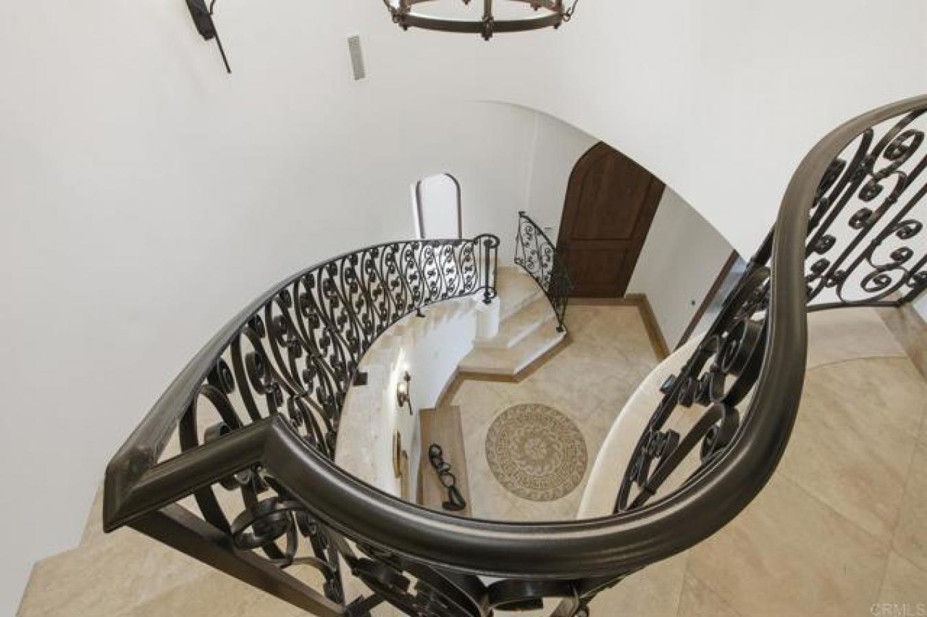 La Jolla, San Diego, 92037, United States, 4 Bedrooms Bedrooms, ,4 BathroomsBathrooms,Residential,For Sale,1971145