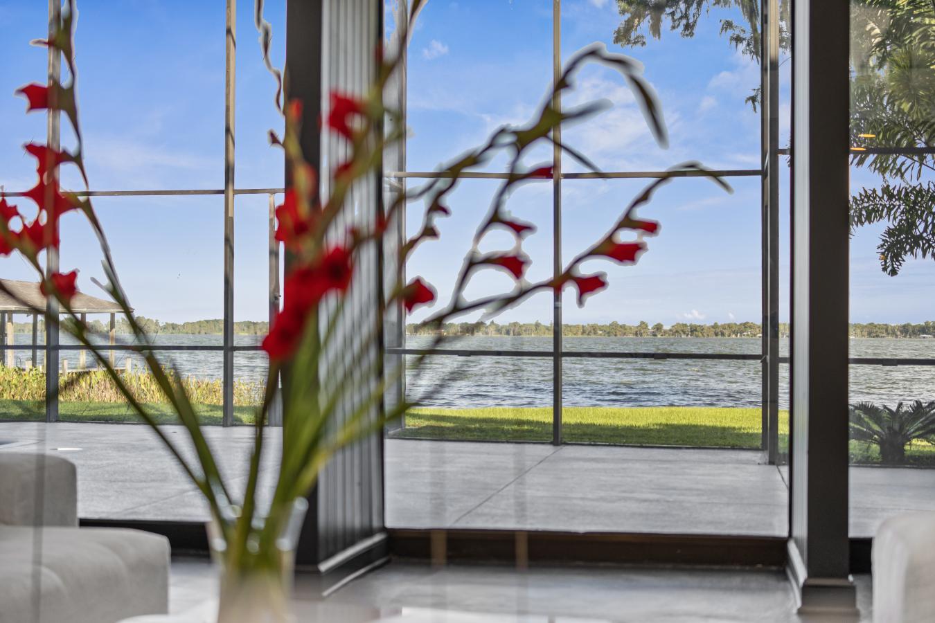 Winter Haven, Polk, 33884, United States, 7 Bedrooms Bedrooms, ,5 BathroomsBathrooms,Residential,For Sale,1971144