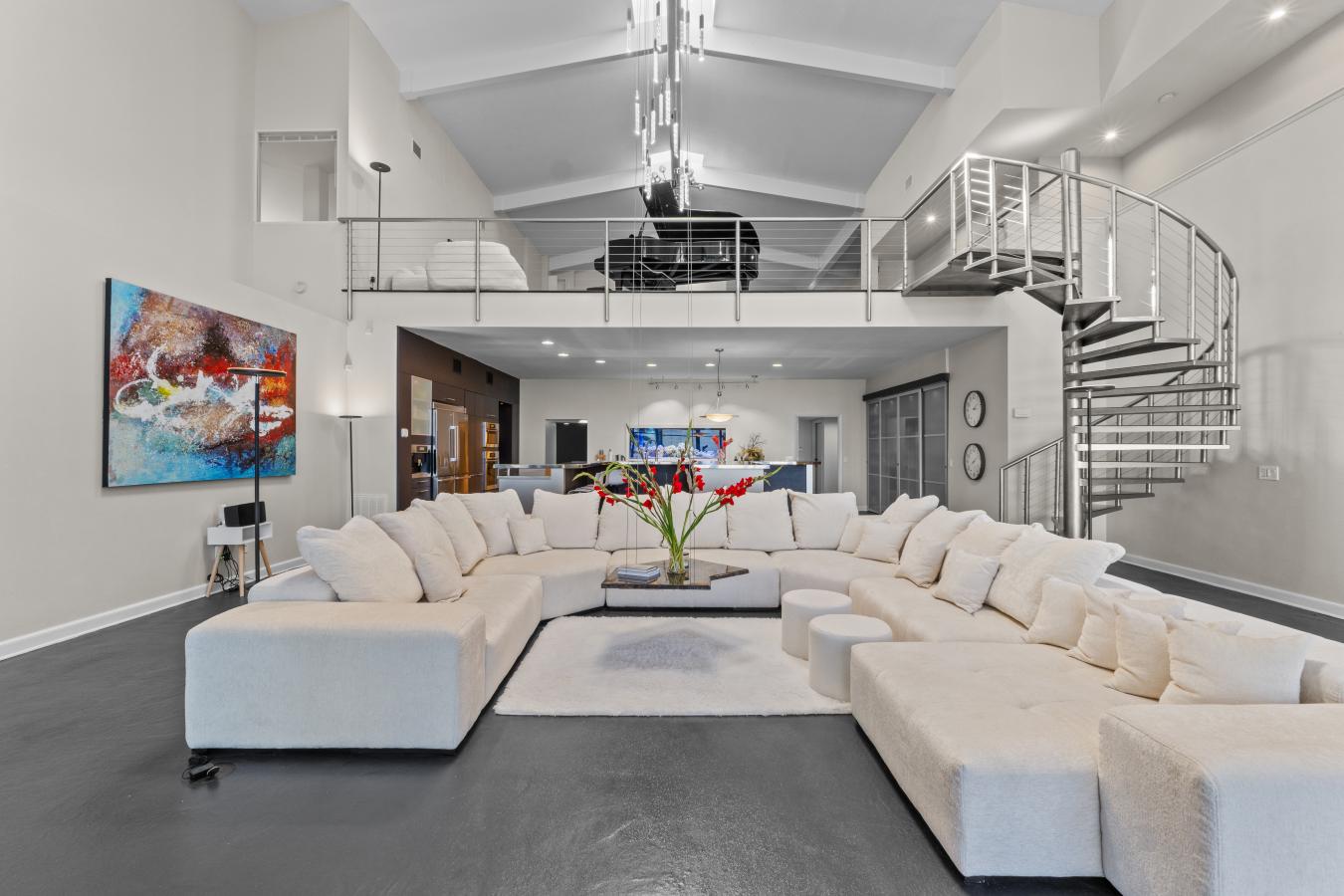 Winter Haven, Polk, 33884, United States, 7 Bedrooms Bedrooms, ,5 BathroomsBathrooms,Residential,For Sale,1971144