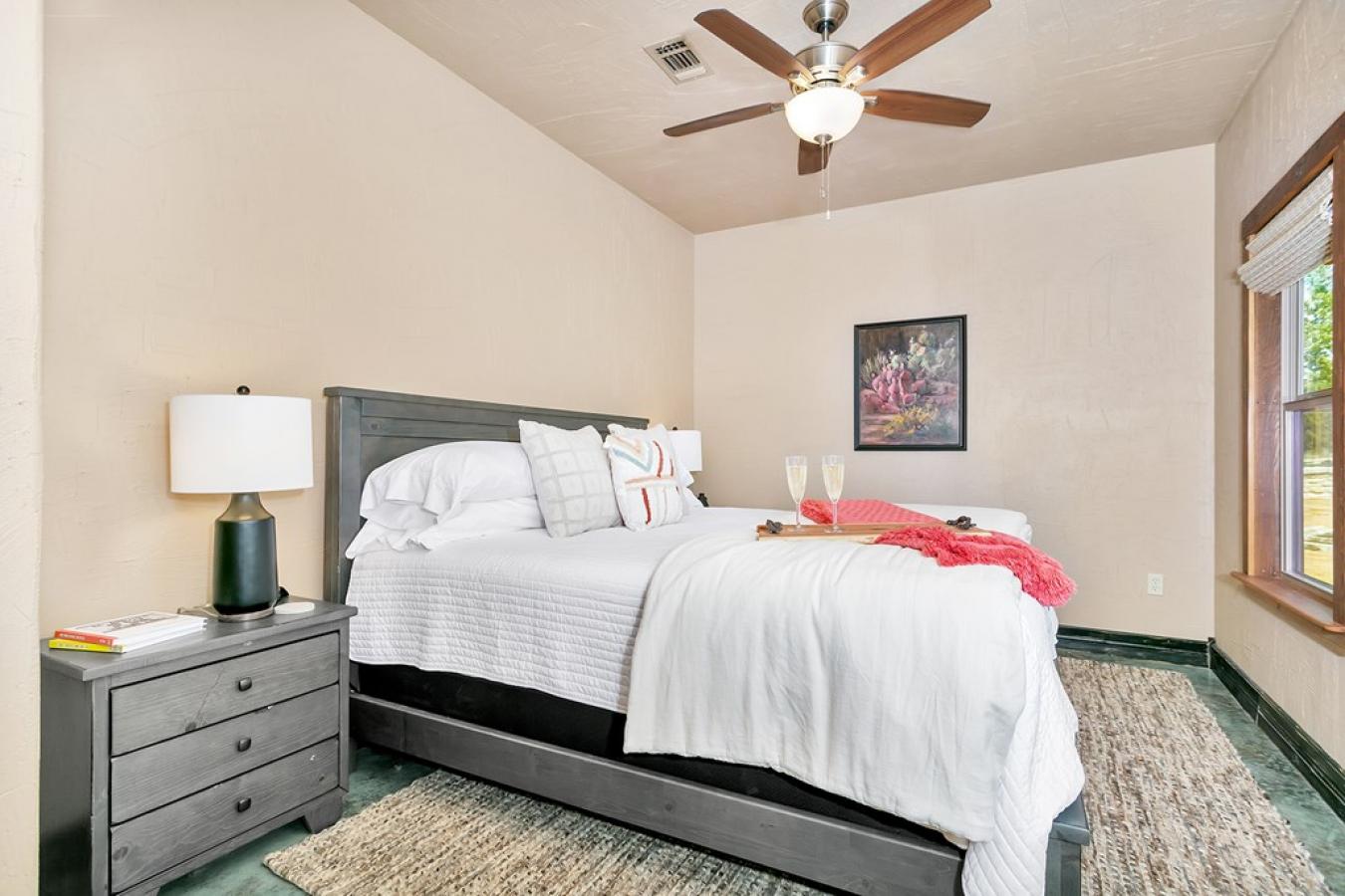 Fredericksburg, Gillespie, 78624, United States, 2 Bedrooms Bedrooms, ,2 BathroomsBathrooms,Residential,For Sale,1971130