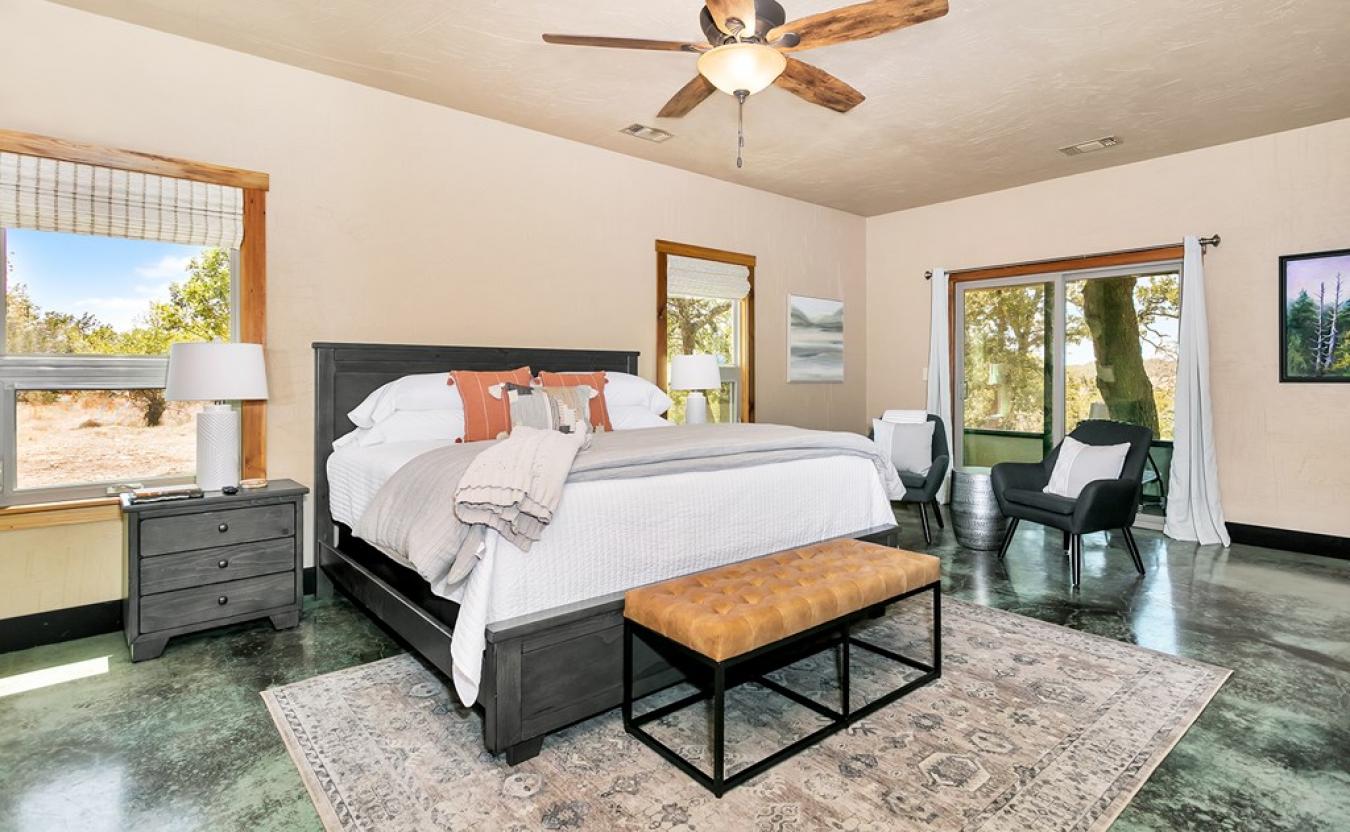 Fredericksburg, Gillespie, 78624, United States, 2 Bedrooms Bedrooms, ,2 BathroomsBathrooms,Residential,For Sale,1971130