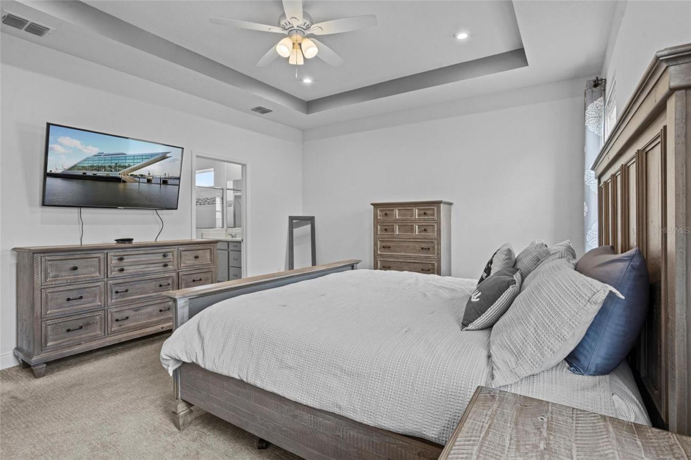 CLERMONT, Lake, 34711, United States, 4 Bedrooms Bedrooms, ,3 BathroomsBathrooms,Residential,For Sale,1971128