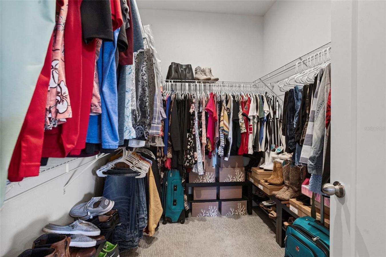 CLERMONT, Lake, 34711, United States, 4 Bedrooms Bedrooms, ,3 BathroomsBathrooms,Residential,For Sale,1971128