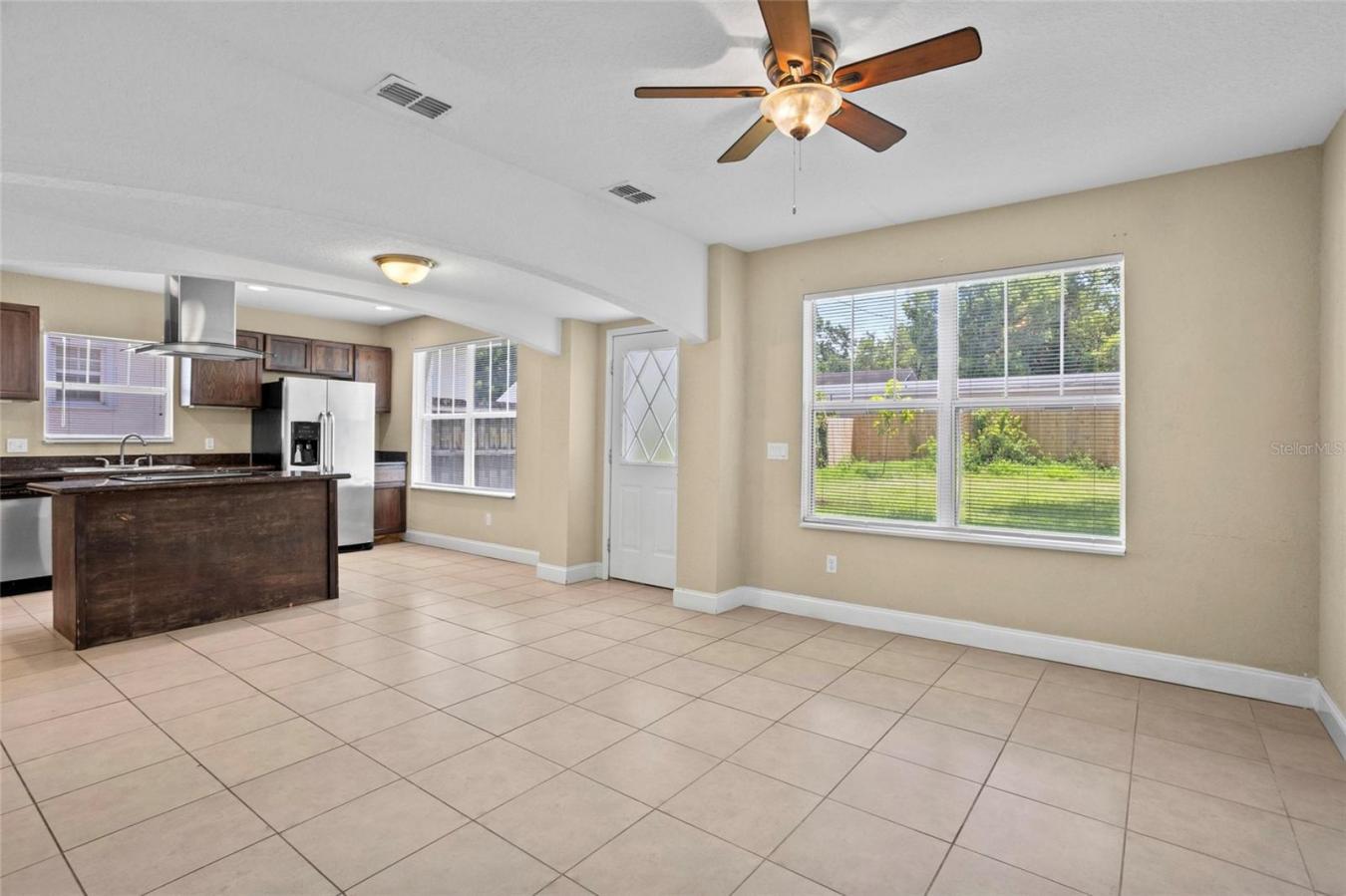 ORLANDO, Orange, 32801, United States, 3 Bedrooms Bedrooms, ,2 BathroomsBathrooms,Residential,For Sale,1971142