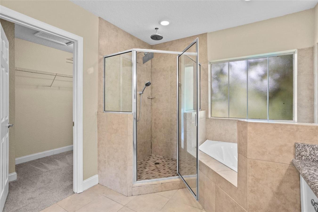 ORLANDO, Orange, 32801, United States, 3 Bedrooms Bedrooms, ,2 BathroomsBathrooms,Residential,For Sale,1971142