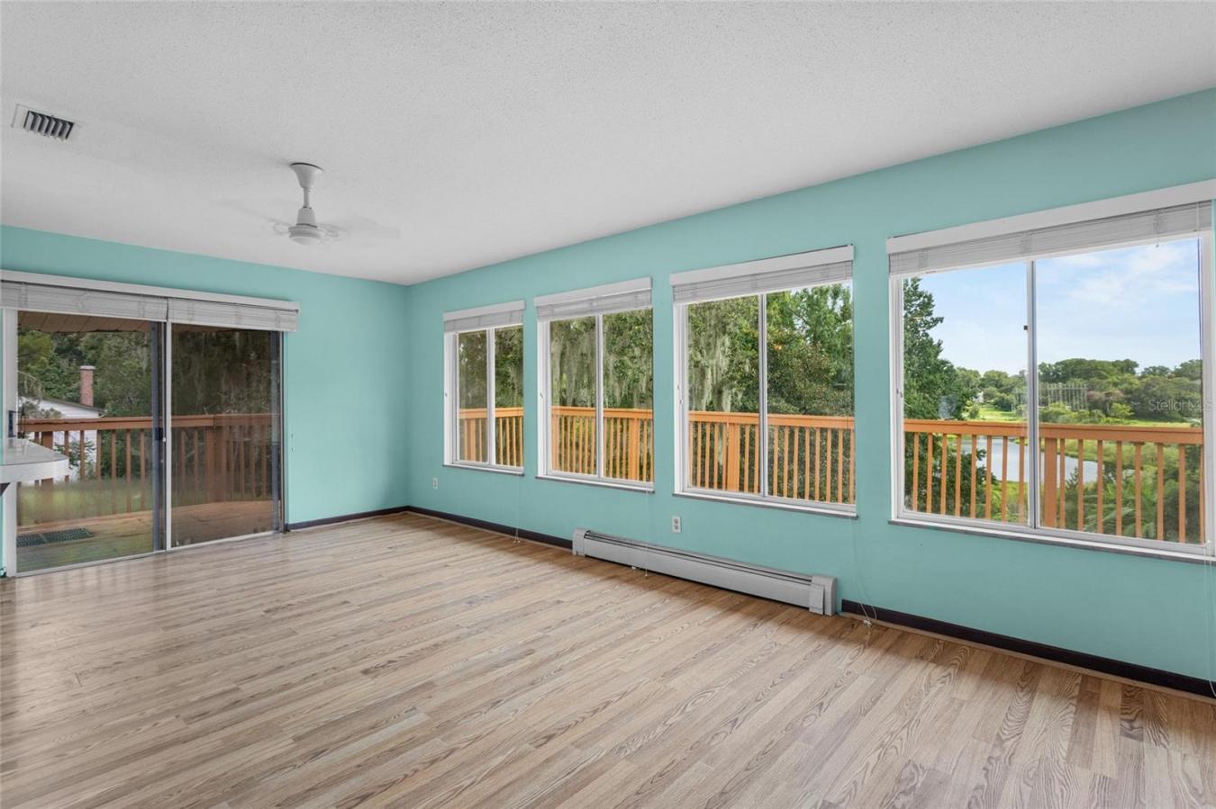 MOUNT DORA, Lake, 32757, United States, 3 Bedrooms Bedrooms, ,3 BathroomsBathrooms,Residential,For Sale,1971139