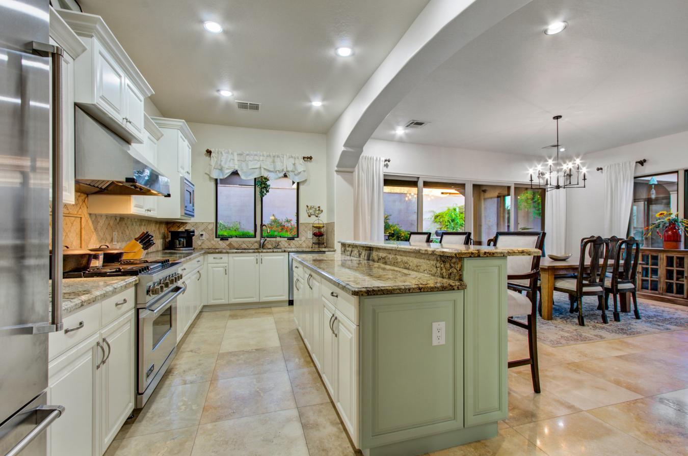 Gold Canyon, Arizona, 85118, United States, 4 Bedrooms Bedrooms, ,4 BathroomsBathrooms,Residential,For Sale,1971134